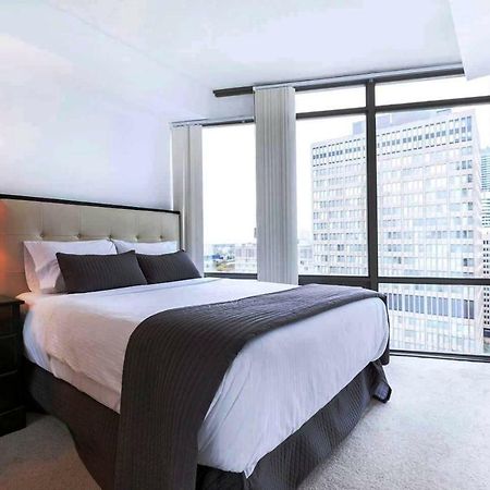Altitude Suites Bay Street - Holiday Bonus - Free Parking Toronto Zewnętrze zdjęcie