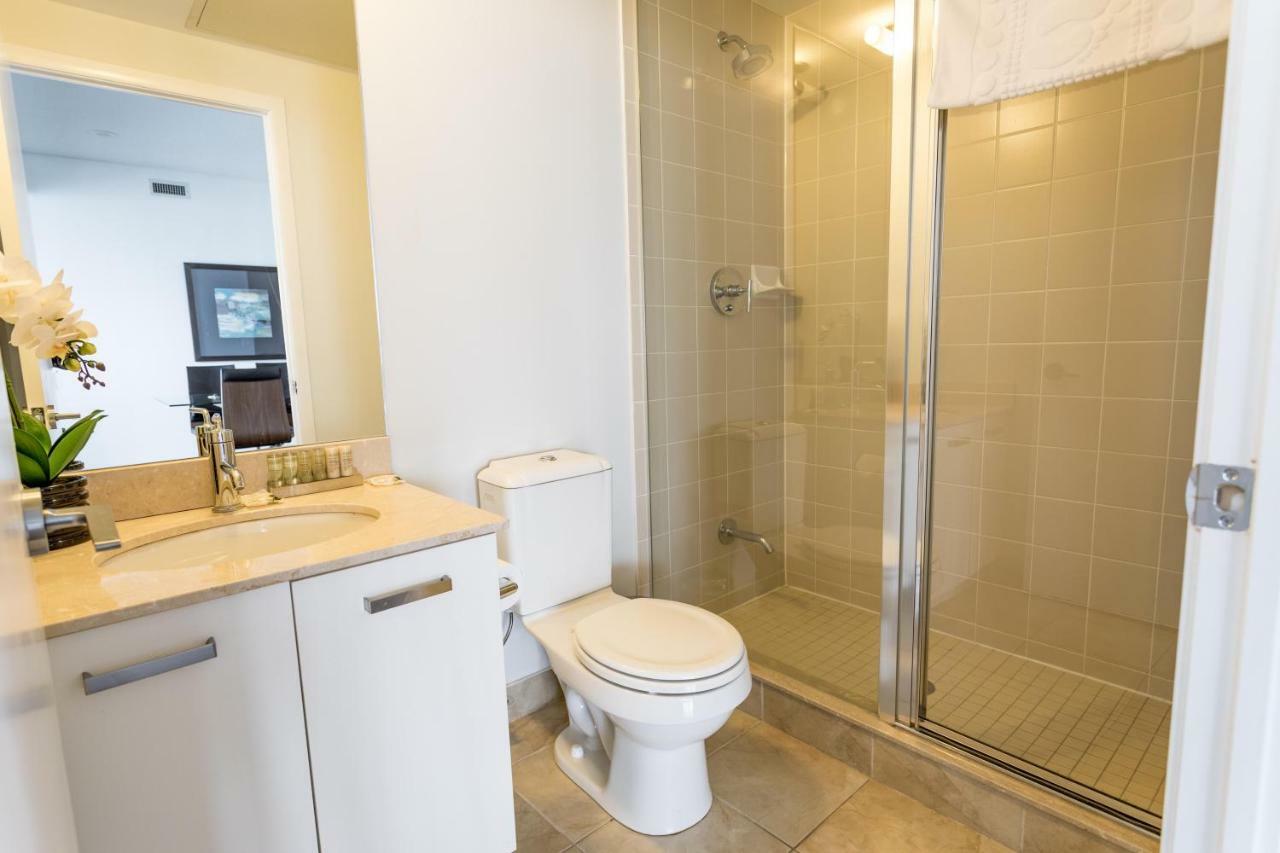 Altitude Suites Bay Street - Holiday Bonus - Free Parking Toronto Zewnętrze zdjęcie