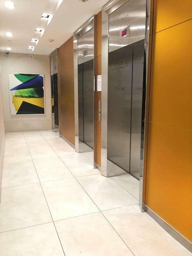 Altitude Suites Bay Street - Holiday Bonus - Free Parking Toronto Zewnętrze zdjęcie