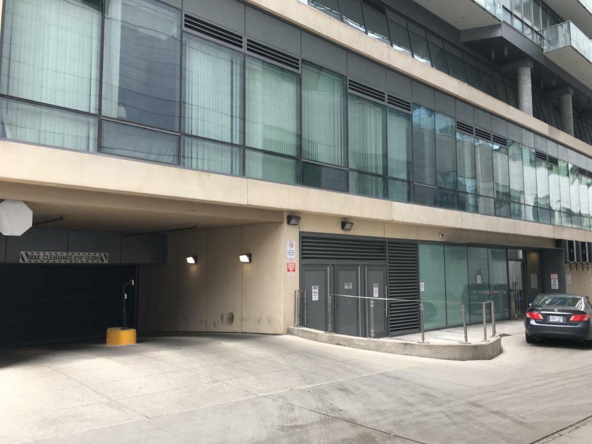 Altitude Suites Bay Street - Holiday Bonus - Free Parking Toronto Zewnętrze zdjęcie